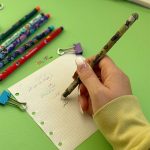 خودکار پاک کن دار رنگی اسکول فنس طرح سرباز و پادشاه - تصویر 2