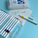 ماژیک اکرلیک 12 رنگ سه گوش طرح فضانورد مدل brush - تصویر 3