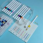ماژیک اکرلیک 12 رنگ سه گوش طرح فضانورد مدل brush - تصویر 6