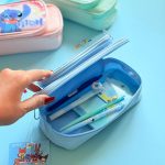 جامدادی مدل پارچه ای شفاف دو زیپ طرح استیج - تصویر 6